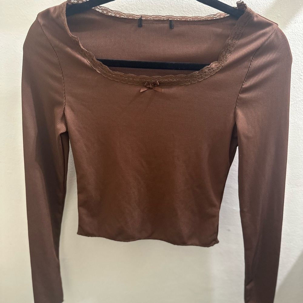brown lace long sleeve top